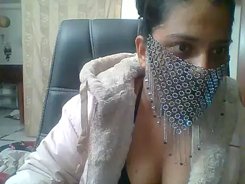 kamayanisingh24 online show from 01.18.25