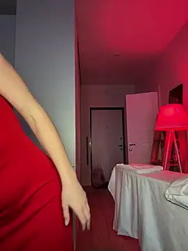 Snapshot of kira_proxima_02 chatting on 03.08.25 kira proxima 02 online show from 03.08.25