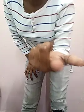 Snapshot of Ananya_34 chatting on 02.17.25 Ananya 34 online show from 02.17.25