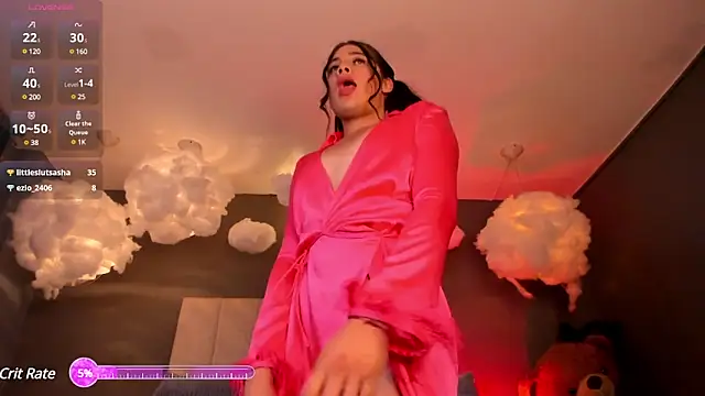 Snapshot of Alliemilky chatting on 03.20.25 Alliemilky online show from 03.20.25