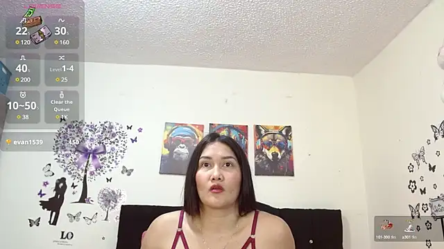 Snapshot of jeff_and_jade chatting on 12.20.24 jeff and jade online show from 12.20.24