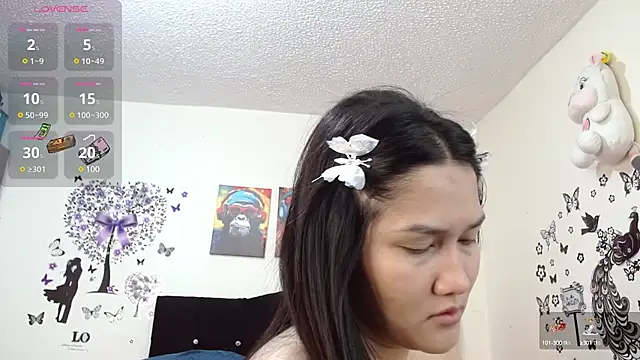 Snapshot of jeff_and_jade chatting on 12.24.24 jeff and jade online show from 12.24.24