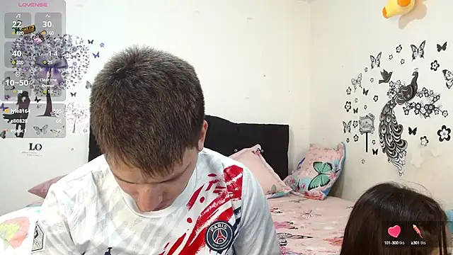 Snapshot of jeff_and_jade chatting on 03.10.25 jeff and jade online show from 03.10.25