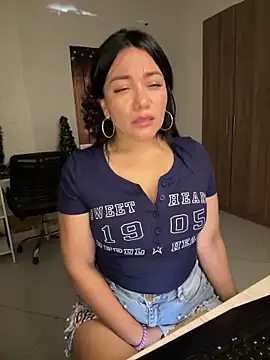 Abril10  online show from 12.16.24