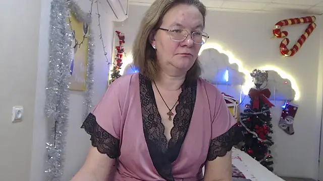 HolyMilfa online show from 01.05.25