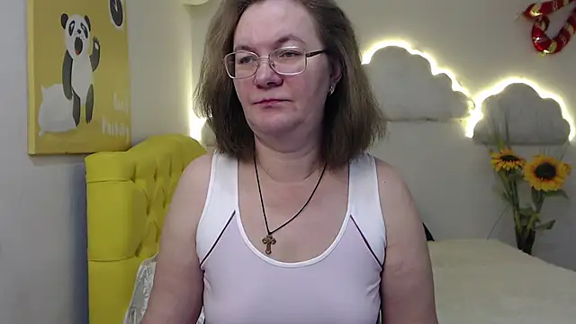 HolyMilfa online show from 02.07.25