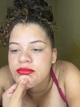 Snapshot of amora54 chatting on 03.11.25 amora54 online show from 03.11.25