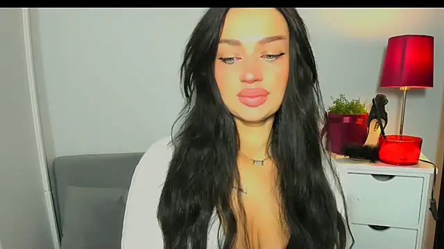 OliviaFantasy online show from 02.09.26