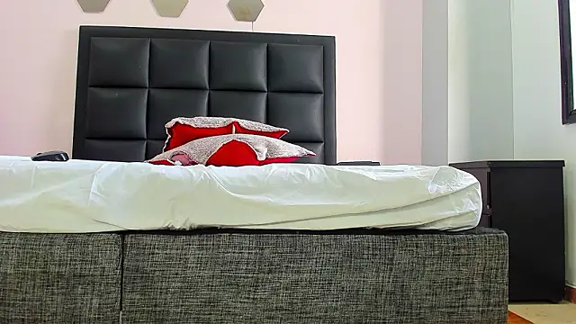 Catalina Jonex online show from 03.10.26