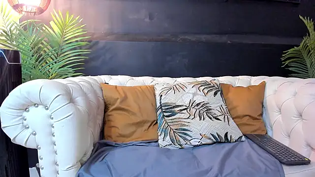 Regan   online show from 10.12.25