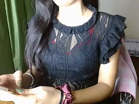 Snapshot of Your_Angel143 chatting on 06.11.26 Your Angel143 online show from 06.11.26
