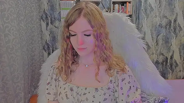 Snapshot of JuxxxsyBunx chatting on 11.02.25 JuxxxsyBunx online show from 11.02.25