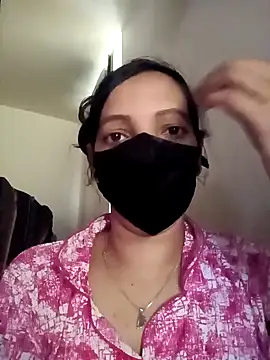 Snapshot of Sahana_Telugu_Girl chatting on 12.18.24 Sahana Telugu Girl online show from 12.18.24