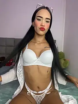 Snapshot of Exotic_girl666 chatting on 10.31.25 Exotic girl666 online show from 10.31.25