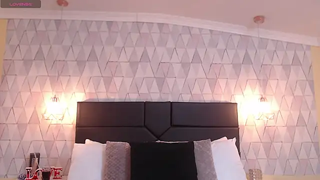 JustinePerry online show from 01.18.25