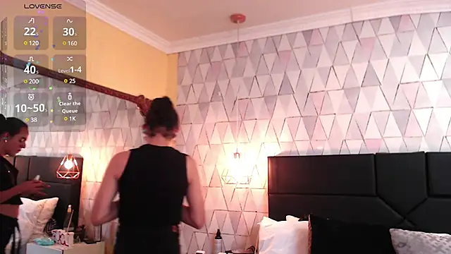 JustinePerry online show from 01.20.25