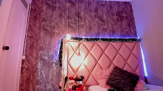 megan 100 online show from 12.15.24