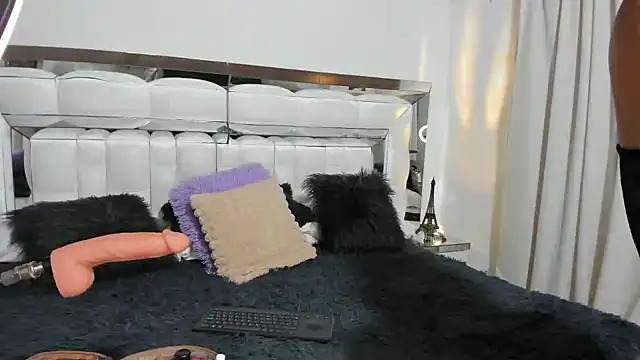 BriannaHarps online show from 09.24.25