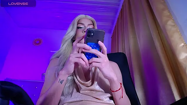 Snapshot of khalany_hadid chatting on 05.05.26 khalany hadid online show from 05.05.26