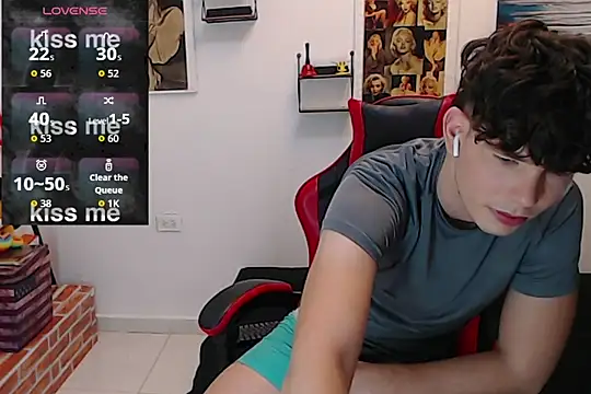 Angelo-cianuro- online show from 10.06.25