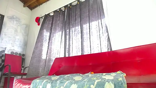 Snapshot of Dexter-T chatting on 03.21.25 Dexter-T online show from 03.21.25