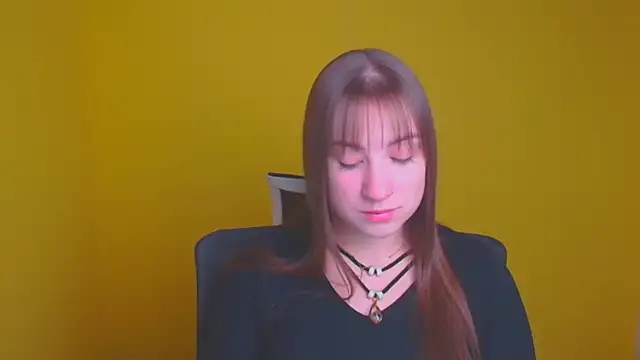 Evelina GG online show from 12.02.24