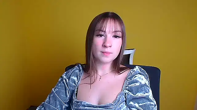 Evelina GG online show from 12.12.24