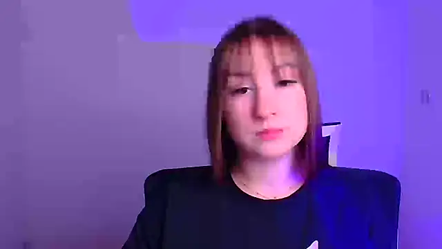 Evelina GG online show from 12.20.24