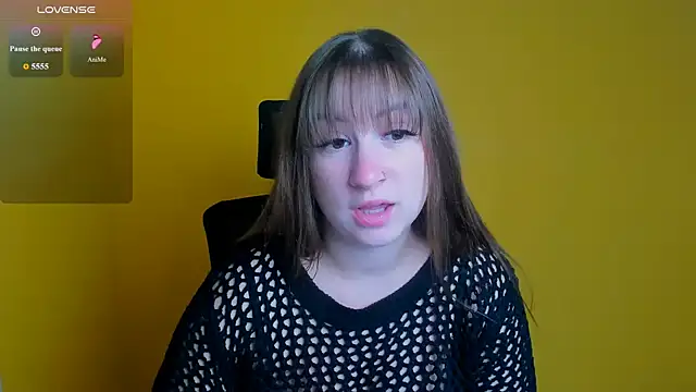 Snapshot of Evelina_GG chatting on 10.06.25 Evelina GG online show from 10.06.25