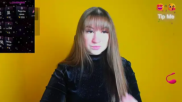 Snapshot of Evelina_GG chatting on 10.09.25 Evelina GG online show from 10.09.25