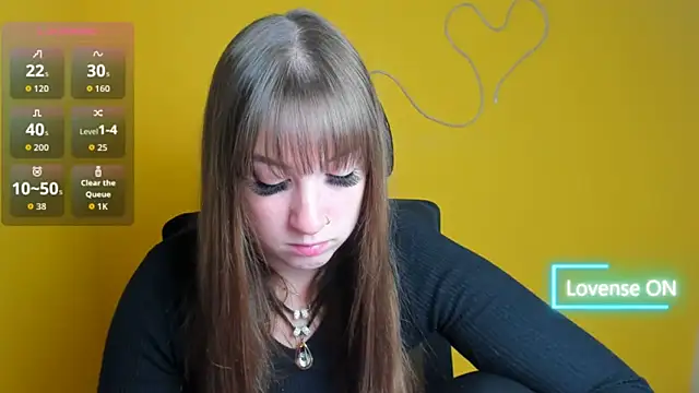 Snapshot of Evelina_GG chatting on 10.25.25 Evelina GG online show from 10.25.25