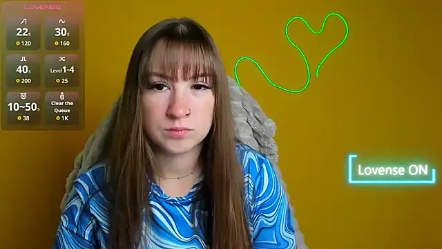 Snapshot of Evelina_GG chatting on 11.06.25 Evelina GG online show from 11.06.25