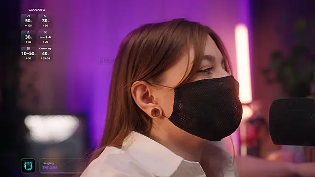 Snapshot of aarimass chatting on 10.03.25 aarimass online show from 10.03.25