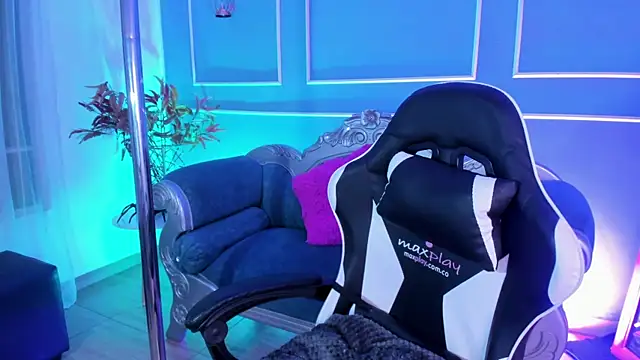 Red star8 online show from 11.28.25