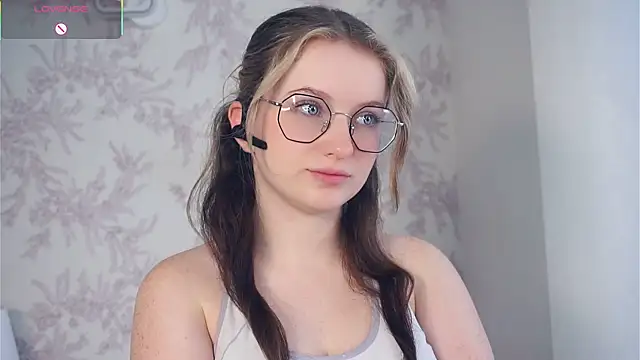 Snapshot of DarylBeresford chatting on 11.02.25 DarylBeresford online show from 11.02.25