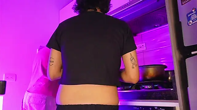 Snapshot of Xgirlxxx chatting on 11.09.25 Xgirlxxx online show from 11.09.25