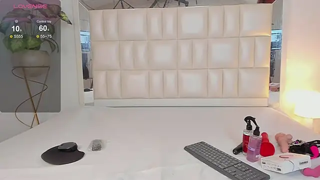 Alhana pulido online show from 12.09.24