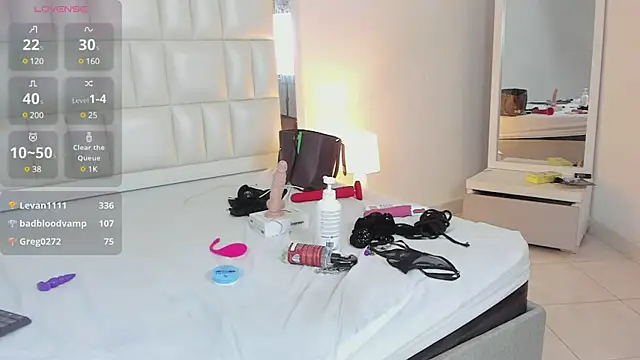 Alhana pulido online show from 12.24.24