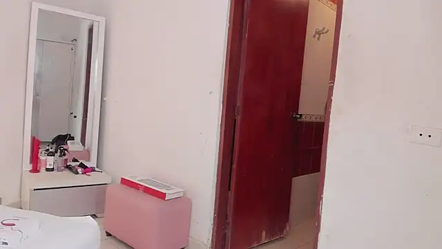 Alhana pulido online show from 03.11.25