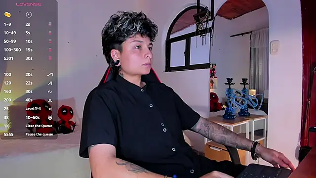 ZuryRamirez  online show from 06.04.26