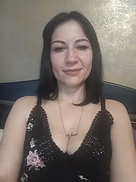 Snapshot of FireLily332 chatting on 12.30.24 FireLily332 online show from 12.30.24