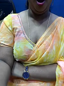 Snapshot of Vaishali90 chatting on 12.02.24 Vaishali90 online show from 12.02.24