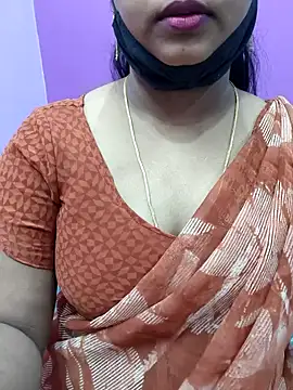 Snapshot of Vaishali90 chatting on 12.19.24 Vaishali90 online show from 12.19.24