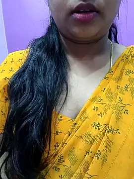 Snapshot of Vaishali90 chatting on 12.25.24 Vaishali90 online show from 12.25.24