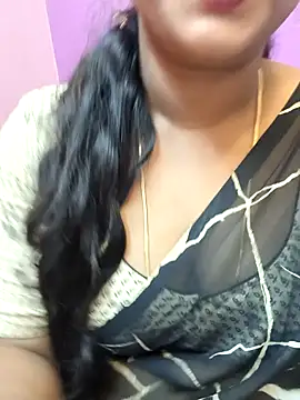 Snapshot of Vaishali90 chatting on 02.12.25 Vaishali90 online show from 02.12.25