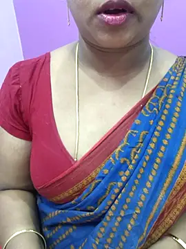Snapshot of Vaishali90 chatting on 03.05.25 Vaishali90 online show from 03.05.25