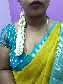 Snapshot of Vaishali90 chatting on 03.21.25 Vaishali90 online show from 03.21.25
