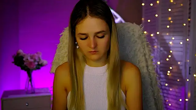 DeboraLarson online show from 11.20.25