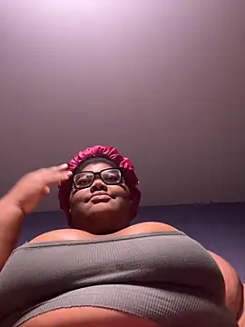 Snapshot of dondivax3 chatting on 09.15.25 dondivax3 online show from 09.15.25