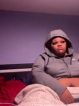 Snapshot of dondivax3 chatting on 11.08.25 dondivax3 online show from 11.08.25